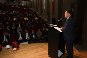 Başkan Çetin, “Asrın Felaketini Anma ve Alınması Gereken Tedbirler” Konulu Seminere Katıldı